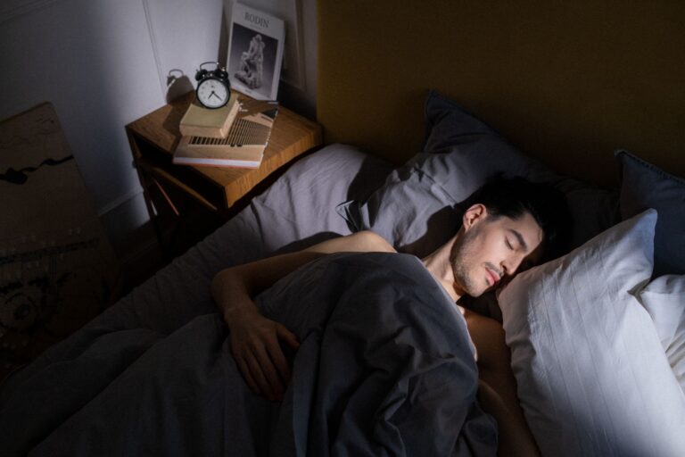 The Science of Sleep Cycles: Why REM Sleep Matters for Memory and Creativity