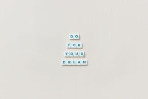 Decode Your Dreams in 5 Minutes: Quick Interpretation Framework for Common Symbols