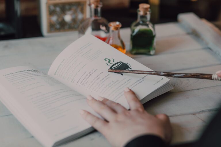 How to Craft Your First Spell Book: 7 Easy Steps - TheDreamFiles